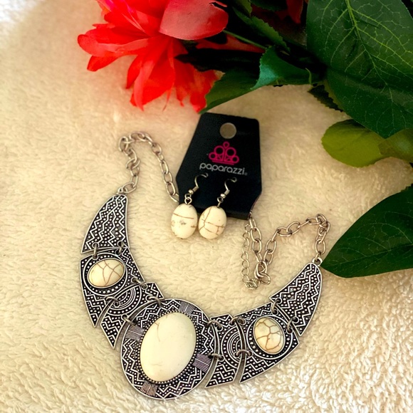 💎Necklace & earring set💎